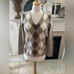 Simons V-Neck Argyle Sweater - Brown and Cream